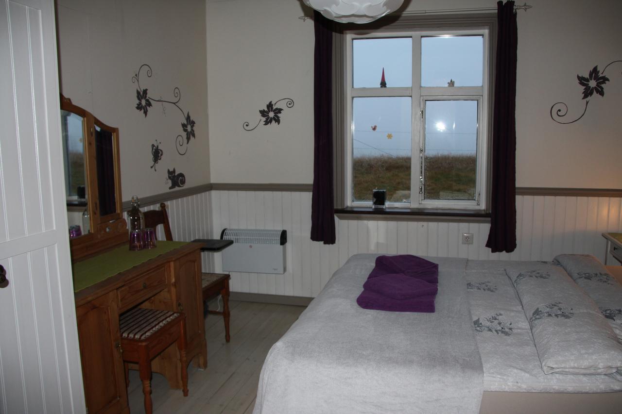 Julia'S Guesthouse B&B Hnaus Eksteriør bilde
