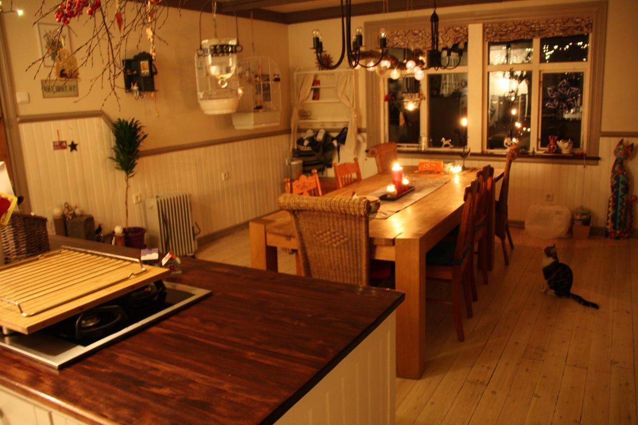 Julia'S Guesthouse B&B Hnaus Eksteriør bilde
